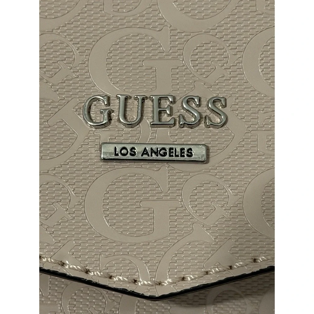 GUESS Shiny Blush Pink Logo Satchel Crossbody Dome Bag Charm‎ Medium